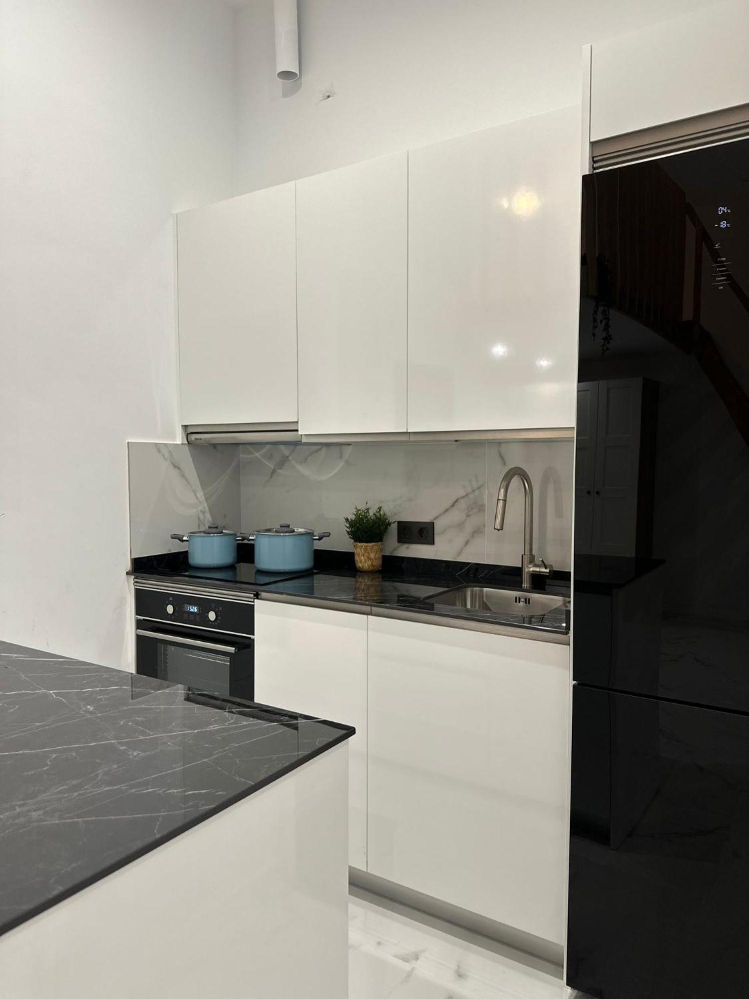 Mark Suite B8 Fuengirola Bagian luar foto